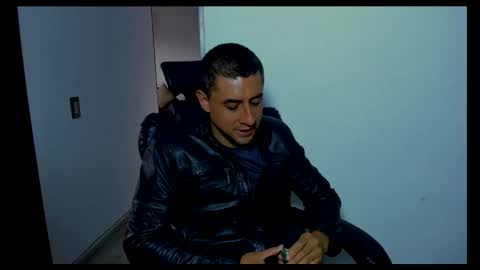 Johnny online show from December 5, 2025, 6:59 pm