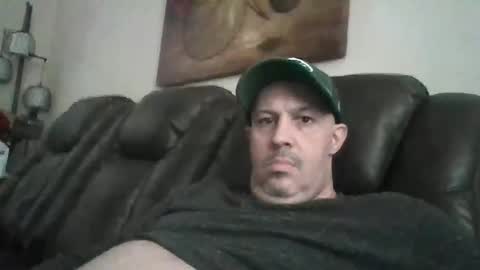 Snapshot of johnnycb7 chatting on February 14, 2025, 7:33 pm johnnycb7 online show from February 14, 2025, 7:33 pm