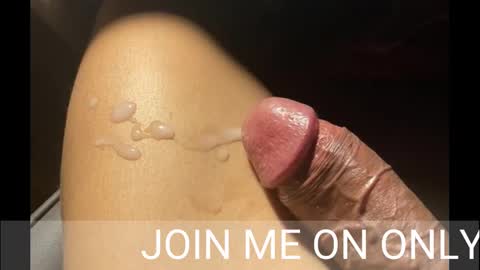 Snapshot of johnnyfun_xxx chatting on February 13, 2025, 4:43 am Johnnystrongarms                 online show from February 13, 2025, 4:43 am
