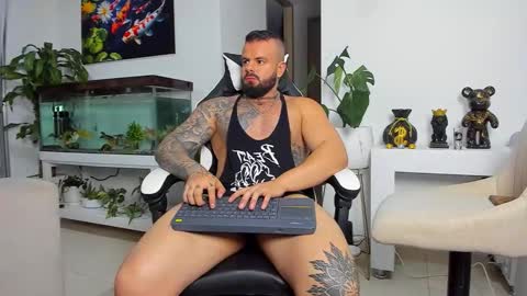 JOHNNY online show from September 16, 2025, 12:22 am