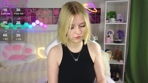 Paula online show from March 8, 2025, 10:34 pm