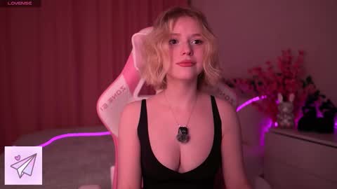 Paula online show from March 4, 2026, 11:33 pm