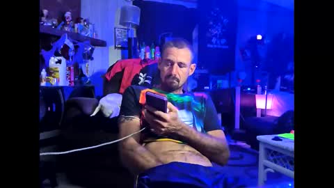 Snapshot of jokathegemini chatting on February 25, 2025, 7:09 am JokatheGemini online show from February 25, 2025, 7:09 am