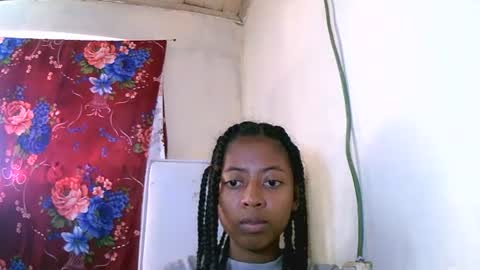 Snapshot of joliekah27 chatting on January 22, 2025, 5:26 am joliekah27 online show from January 22, 2025, 5:26 am