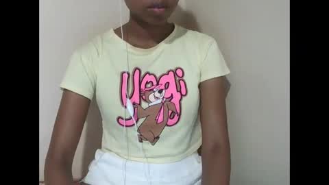 joliekah27 online show from March 29, 2026, 7:14 pm