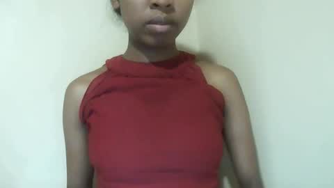 joliekah27 online show from April 1, 2026, 7:11 pm