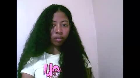 joliekah27 online show from May 7, 2026, 7:36 am