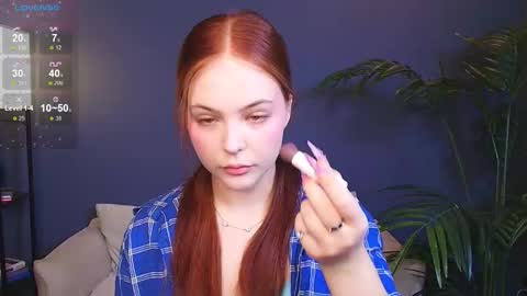 Snapshot of jolly_bean chatting on October 10, 2025, 2:43 am Polly  online show from October 10, 2025, 2:43 am