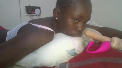 jollynabeb online show from March 1, 2025, 9:37 pm