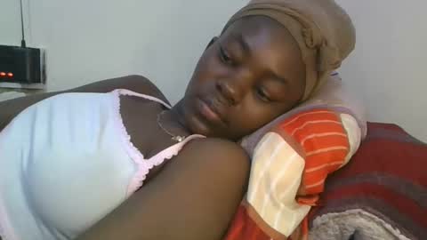 jollynabeb online show from September 27, 2025, 10:04 pm