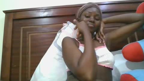 jollynabeb online show from March 27, 2026, 1:22 am