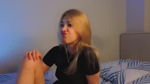 Viola online show from November 24, 2025, 11:21 am