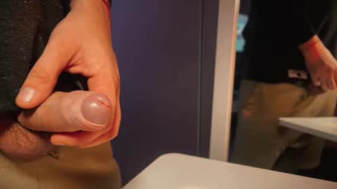 jonahshyfap online show from November 1, 2025, 4:36 am