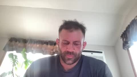 Snapshot of jonariesxxx chatting on April 24, 2026, 6:32 pm Jon Aries online show from April 24, 2026, 6:32 pm