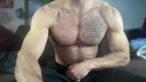 Snapshot of jonariesxxx chatting on May 3, 2026, 2:28 am Jon Aries online show from May 3, 2026, 2:28 am