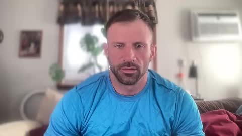 Snapshot of jonariesxxx chatting on May 4, 2026, 11:17 am Jon Aries online show from May 4, 2026, 11:17 am