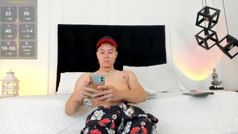 Jonathan Danielss  online show from February 6, 2025, 2:48 pm