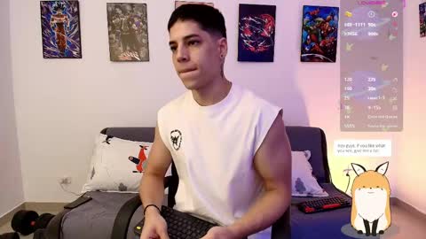 Instagram jonathanfit14 online show from May 12, 2026, 1:03 am