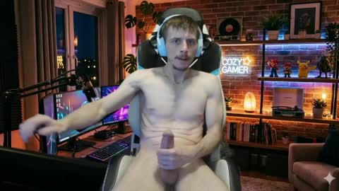 jonathanthiccoc online show from April 1, 2026, 12:44 am