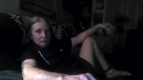 Jonelvis123456 online show from February 15, 2026, 1:31 pm