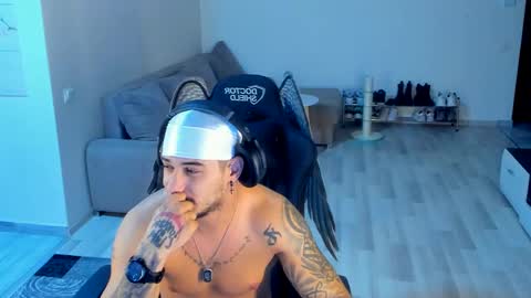jonnyporn1 online show from October 22, 2025, 7:46 pm