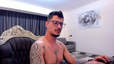 jonnyporn1 online show from April 7, 2026, 9:48 pm
