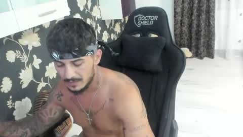 jonnyporn1 online show from July 22, 2026, 8:55 pm