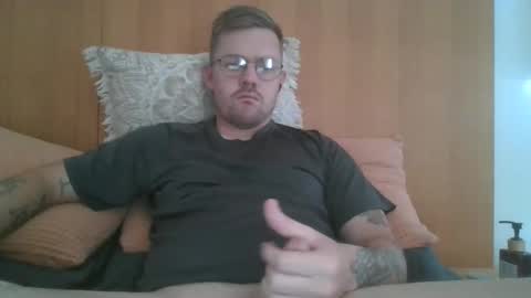 Snapshot of jonoy1995 chatting on February 25, 2025, 4:03 am jonoy1995 online show from February 25, 2025, 4:03 am