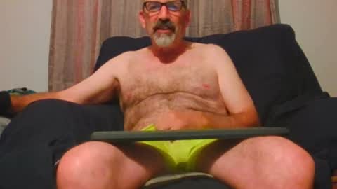 Snapshot of jony_five chatting on September 15, 2025, 2:44 am Jon online show from September 15, 2025, 2:44 am