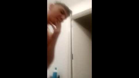 Snapshot of jordan25willllllyyyy chatting on January 18, 2025, 2:33 pm big sexy di online show from January 18, 2025, 2:33 pm