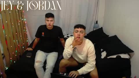 jordanhiltton__ online show from December 10, 2024, 3:41 am