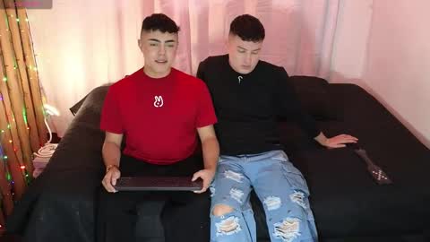jordanhiltton__ online show from January 26, 2025, 7:10 am