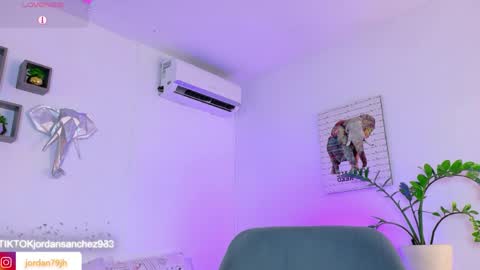 Jordan Smith online show from April 1, 2026, 8:39 pm