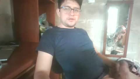 Snapshot of jorgefire0001 chatting on November 26, 2025, 7:37 pm jorgefire0001 online show from November 26, 2025, 7:37 pm