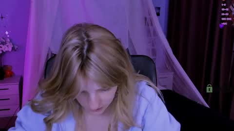 Snapshot of jose_fairy chatting on April 24, 2026, 7:49 pm jose_fairy online show from April 24, 2026, 7:49 pm