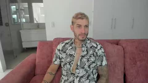 jose_wc online show from January 11, 2026, 6:02 pm