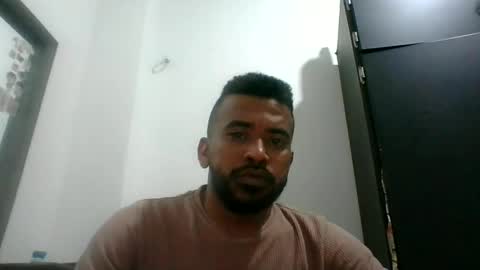 Anonimusjb online show from May 23, 2026, 7:13 am