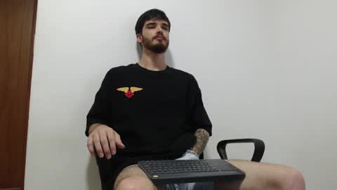 Snapshot of joseh0se chatting on April 5, 2026, 6:21 am alejandro online show from April 5, 2026, 6:21 am