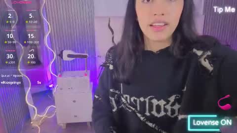 Joselyn  online show from July 11, 2026, 11:46 am
