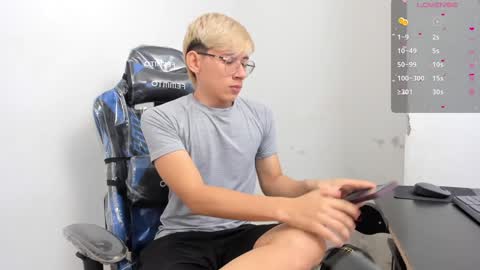 JOSEPH BROWN online show from December 26, 2024, 12:59 pm