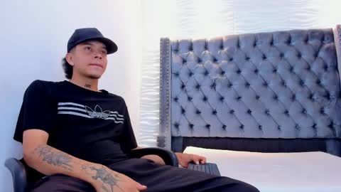 joseph_vans online show from May 27, 2026, 3:47 am