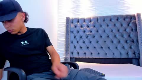 joseph_vans online show from June 1, 2026, 3:41 am