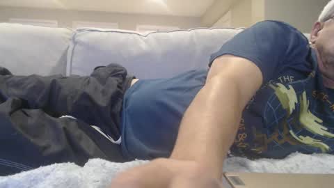 josephgr2021 online show from February 7, 2025, 2:40 am