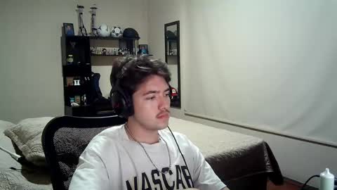 Snapshot of josh_fucks420 chatting on December 6, 2024, 9:35 pm Josh online show from December 6, 2024, 9:35 pm