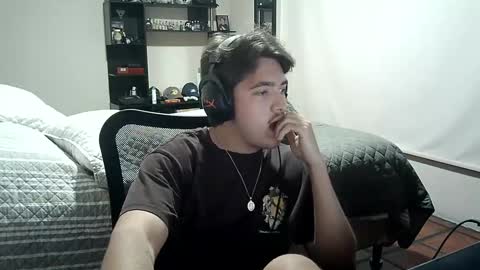 Snapshot of josh_fucks420 chatting on February 5, 2025, 4:37 am Josh online show from February 5, 2025, 4:37 am