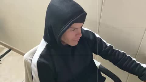 Nicolas online show from March 18, 2026, 6:16 am