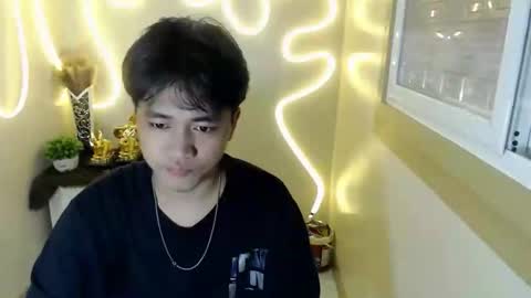joshua_adrian online show from January 17, 2026, 11:08 pm