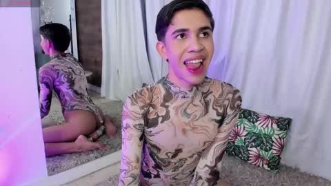 Joshua Sanz  online show from September 25, 2025, 4:38 am