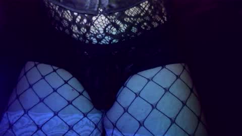 Snapshot of josiesissy_28 chatting on October 19, 2025, 7:03 pm Sissy with shrunken little clitty online show from October 19, 2025, 7:03 pm