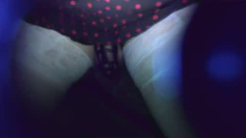 Sissy with shrunken little clitty online show from April 29, 2026, 12:05 am